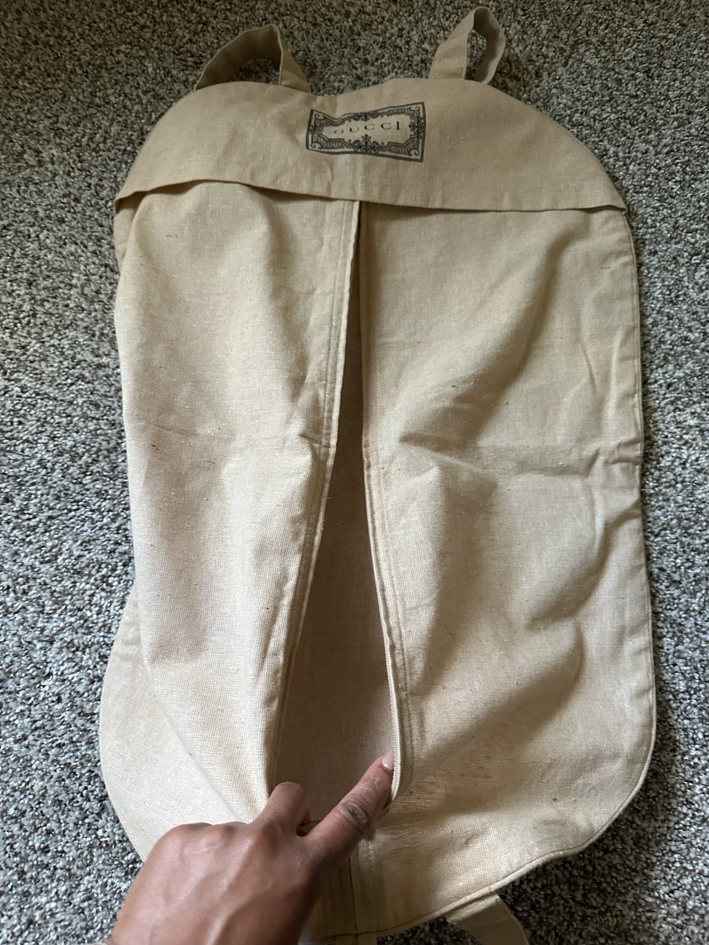 Gucci Beige Canvas Garment Carrier - Picture 9 of 10